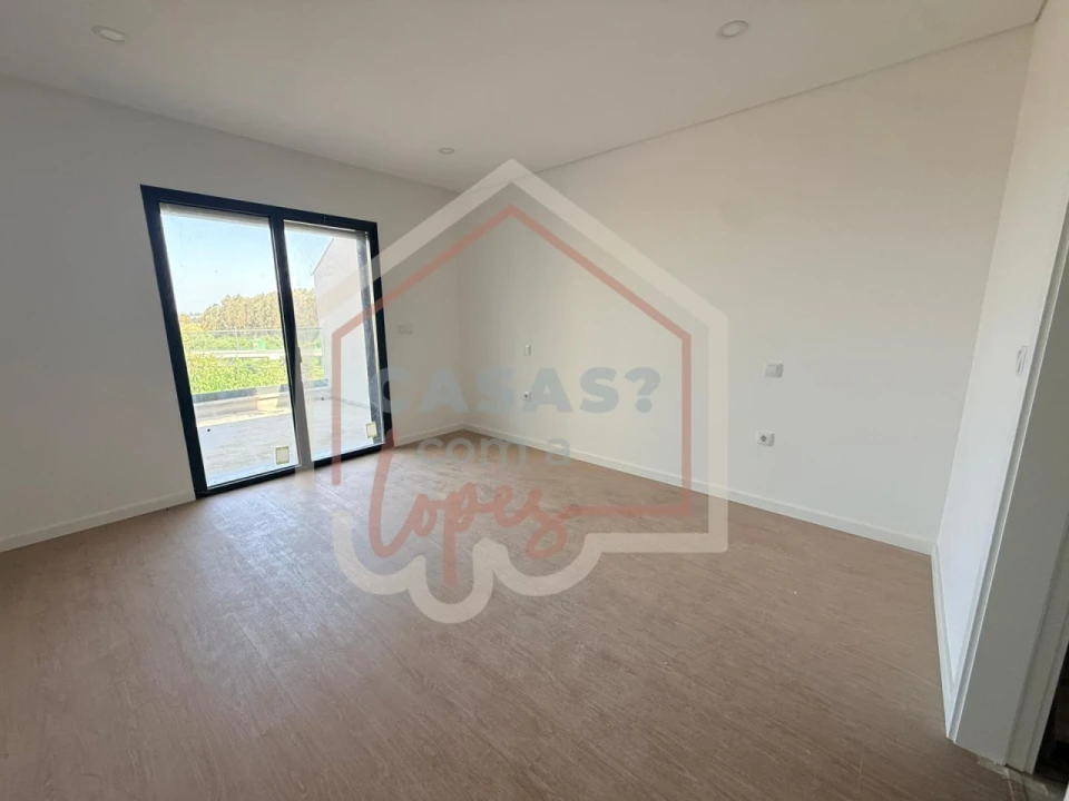 Apartamento T2 para Venda em Esgueira Foto 5