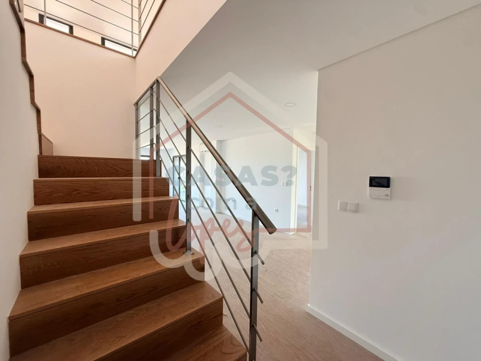 Apartamento T2 para Venda em Esgueira Foto 9