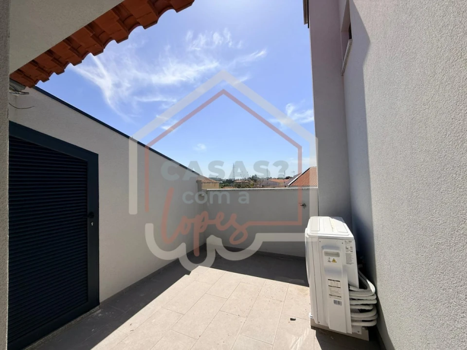 Apartamento T2 para Venda em Esgueira Foto 11