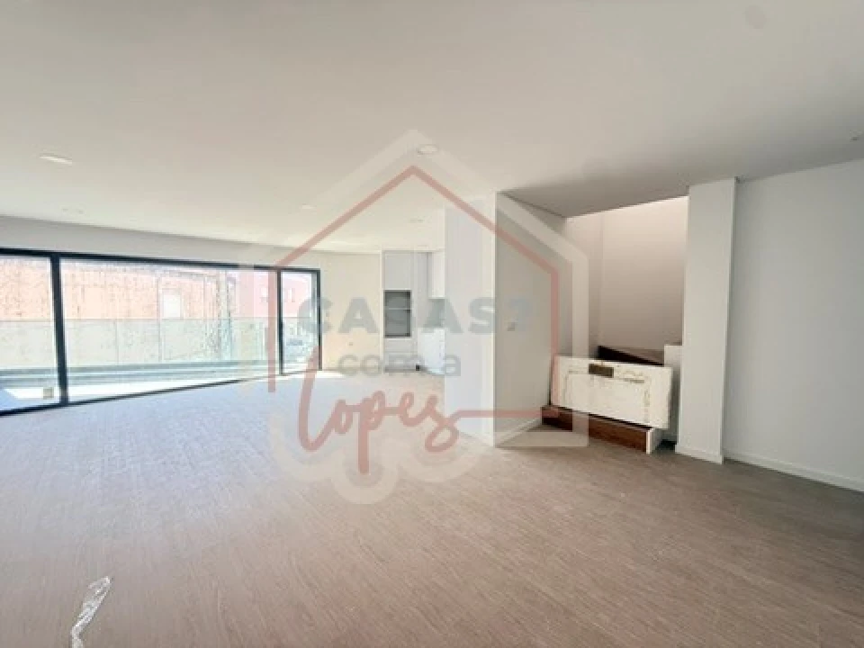 Apartamento T3 para Venda em Esgueira Foto 5