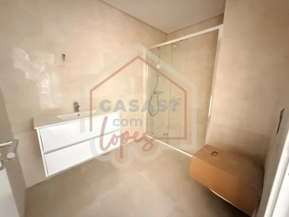 Apartamento T3 para Venda em Esgueira Foto 11