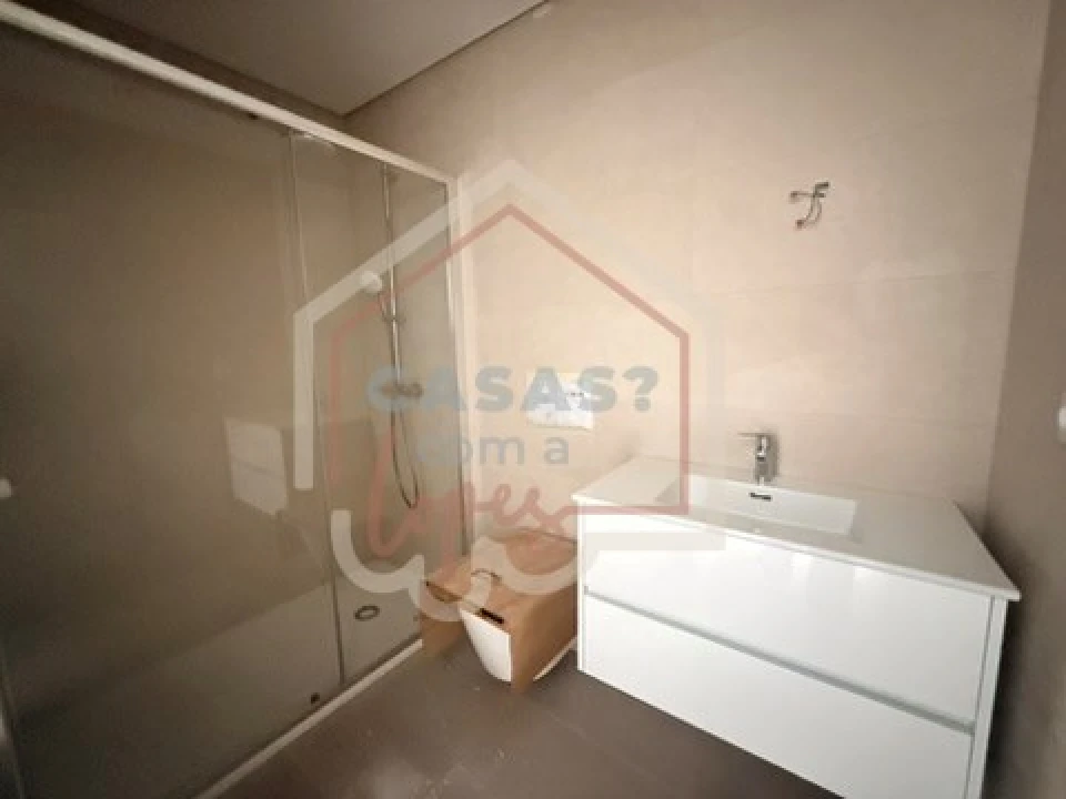 Apartamento T3 para Venda em Esgueira Foto 12