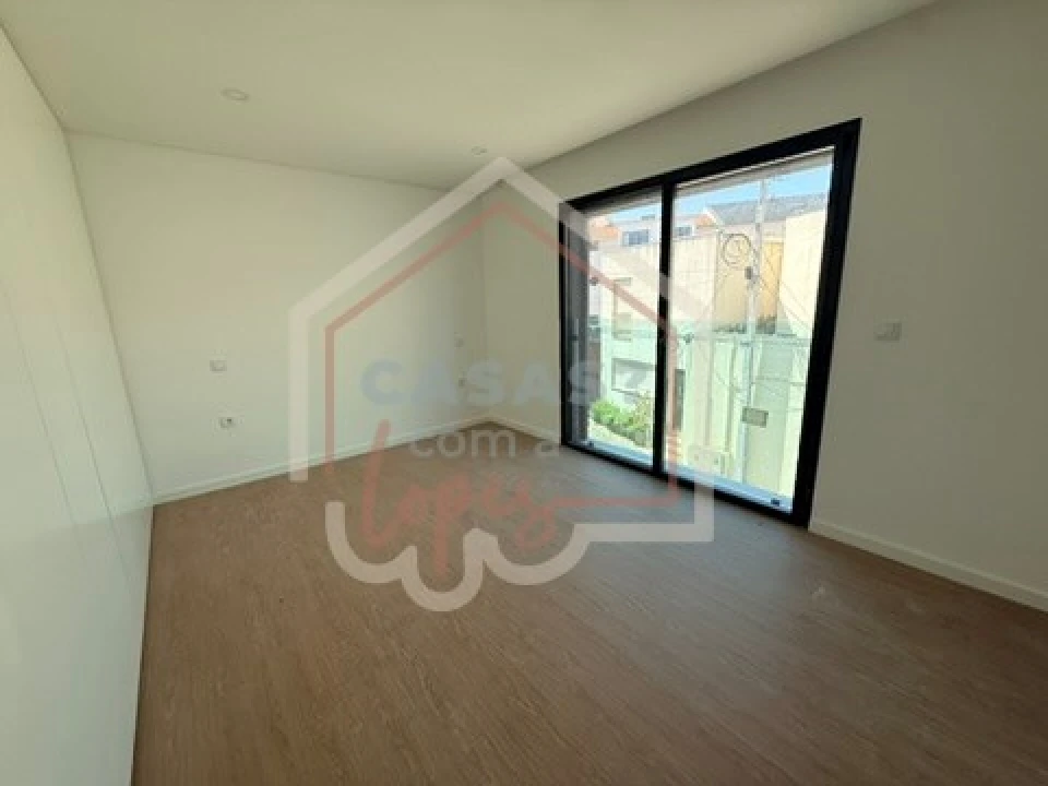 Apartamento T2 para Venda em Esgueira Foto 8