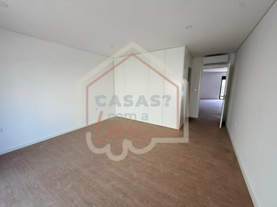 Apartamento T2 para Venda em Esgueira Foto 19