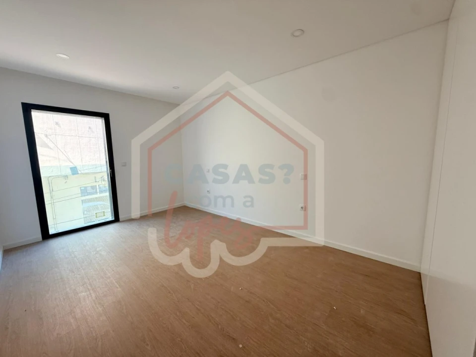 Apartamento T3 para Venda em Esgueira Foto 9
