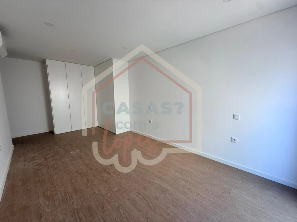 Apartamento T3 para Venda em Esgueira Foto 12