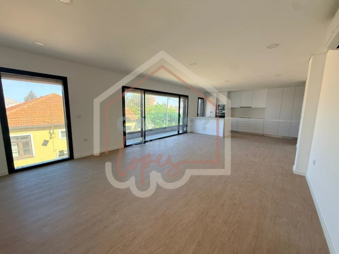 Apartamento T3 para Venda em Esgueira Foto 2
