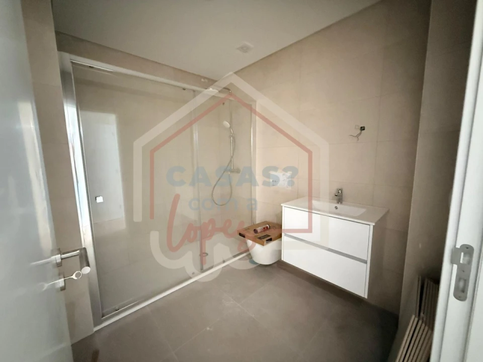 Apartamento T2 para Venda em Esgueira Foto 12