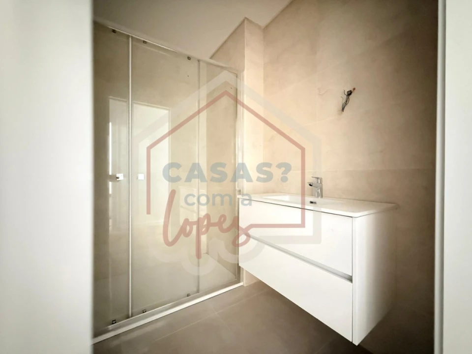 Apartamento T2 para Venda em Esgueira Foto 17