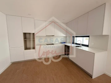 Apartamento T2 para Venda em Esgueira