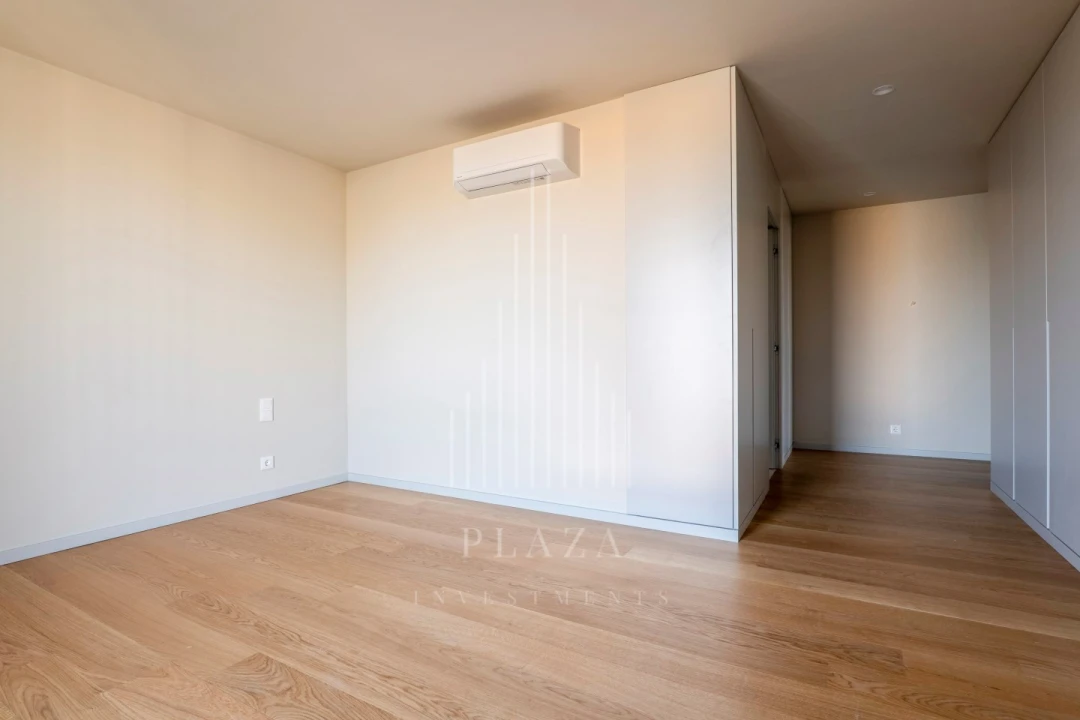 Apartamento T4 para Venda em Santa Marinha e São Pedro da Afurada Foto 16