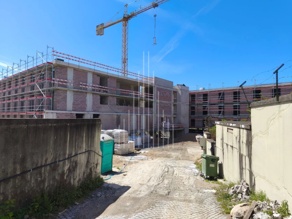 Apartamento T1 para Venda em Paranhos Foto 5