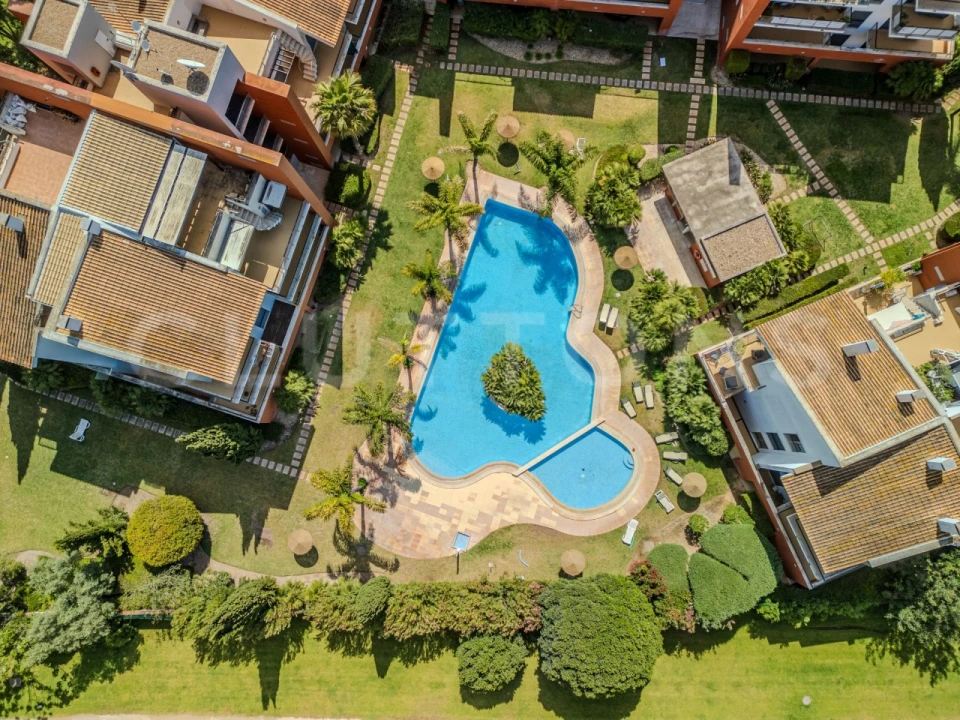 Apartamento T2 para Venda em Quarteira Foto 29