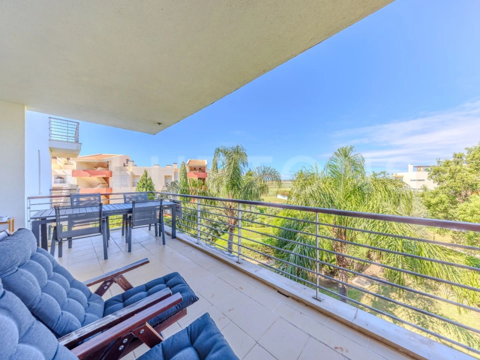 Apartamento T2 para Venda em Quarteira Foto 34