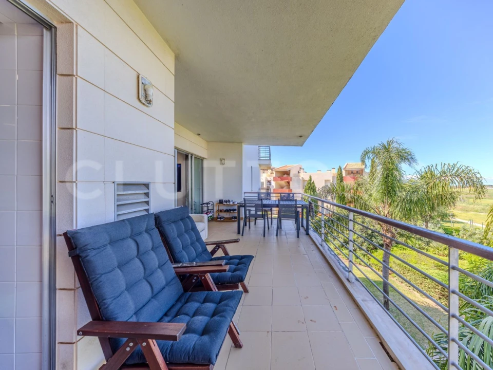 Apartamento T2 para Venda em Quarteira Foto 12