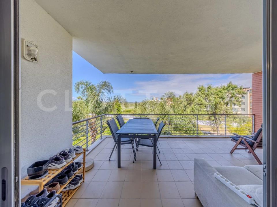 Apartamento T2 para Venda em Quarteira Foto 36