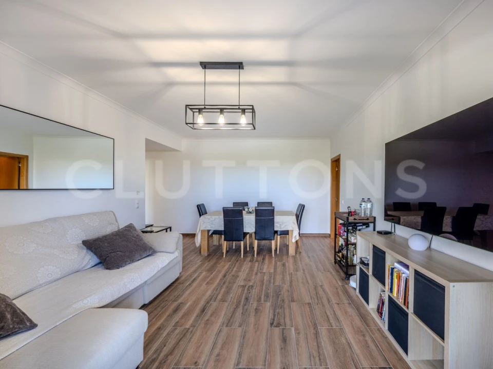 Apartamento T2 para Venda em Quarteira Foto 6