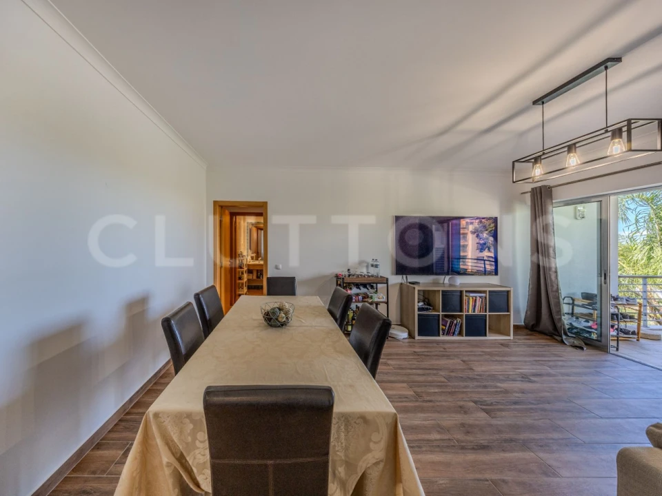 Apartamento T2 para Venda em Quarteira Foto 8