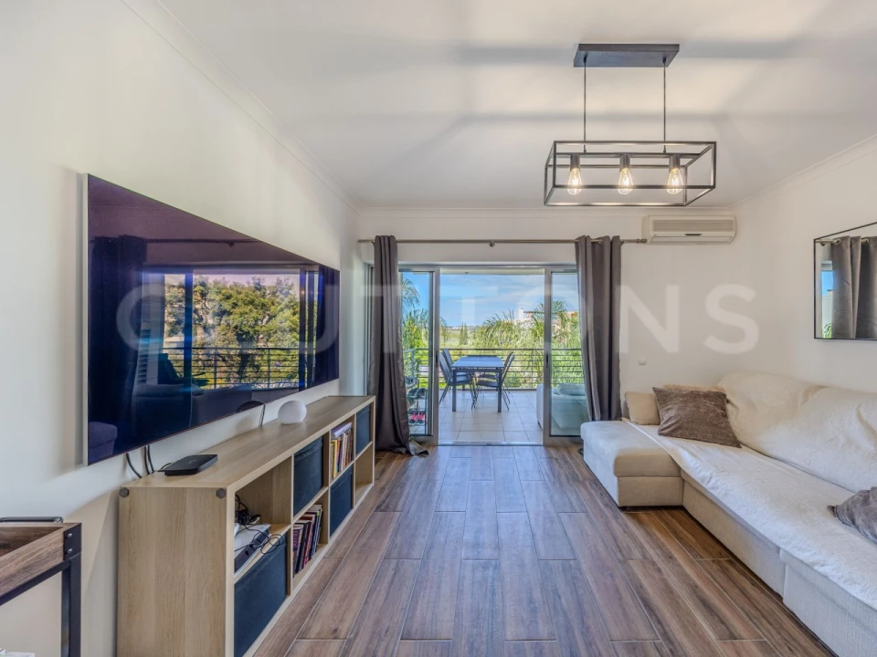 Apartamento T2 para Venda em Quarteira Foto 9
