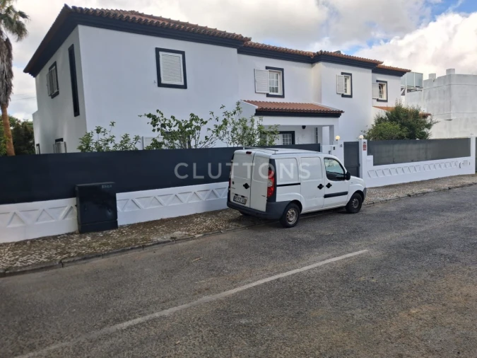 Moradia T5 para Arrendamento em Cascais e Estoril Foto 33