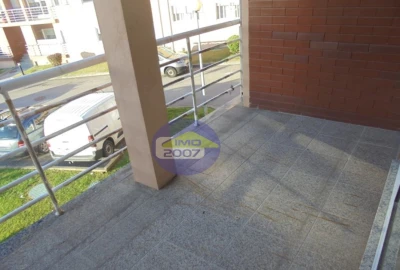 Apartamento T2 para Venda em Canelas