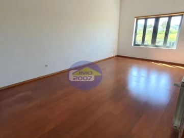 Apartamento T2 para Venda em Oliveira do Douro