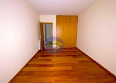 Apartamento T1 para Venda em Oliveira do Douro