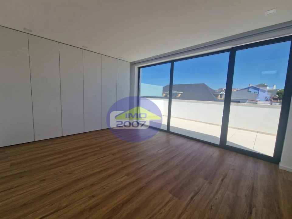Moradia T4 para Venda em Canidelo Foto 26