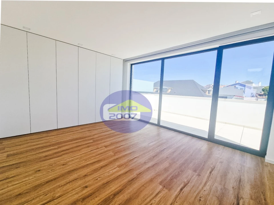 Moradia T4 para Venda em Canidelo Foto 8