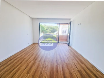 Moradia T4 para Venda em Canidelo