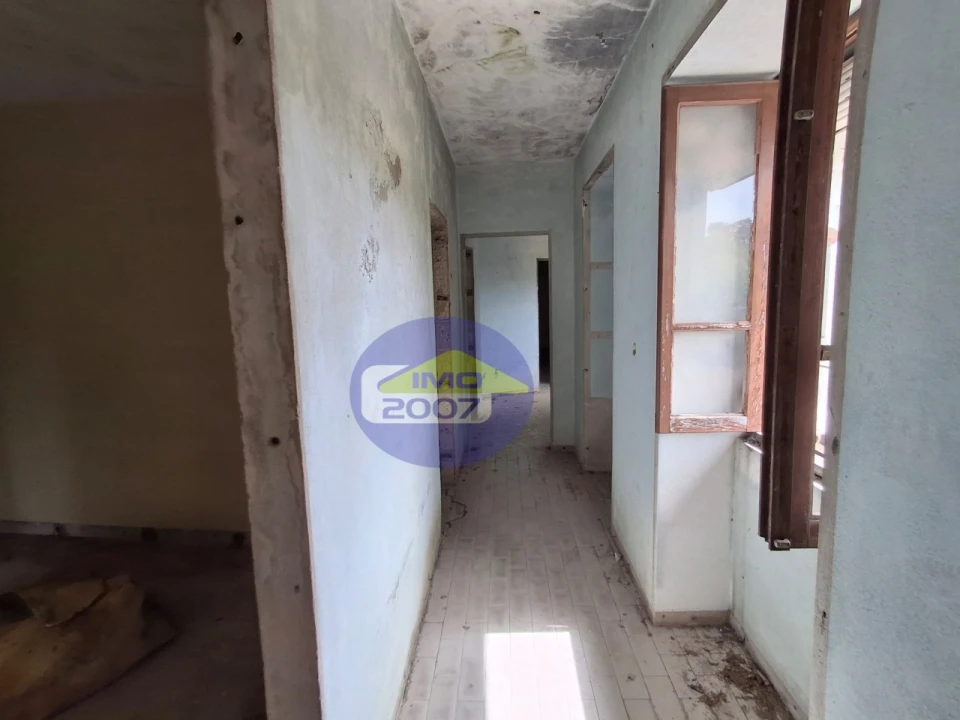 Moradia T3 para Venda em Argoncilhe Foto 12