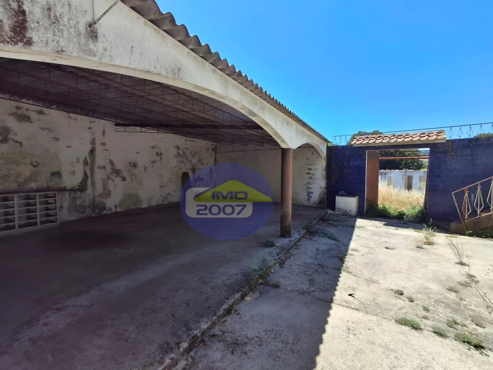 Moradia T3 para Venda em Argoncilhe Foto 30