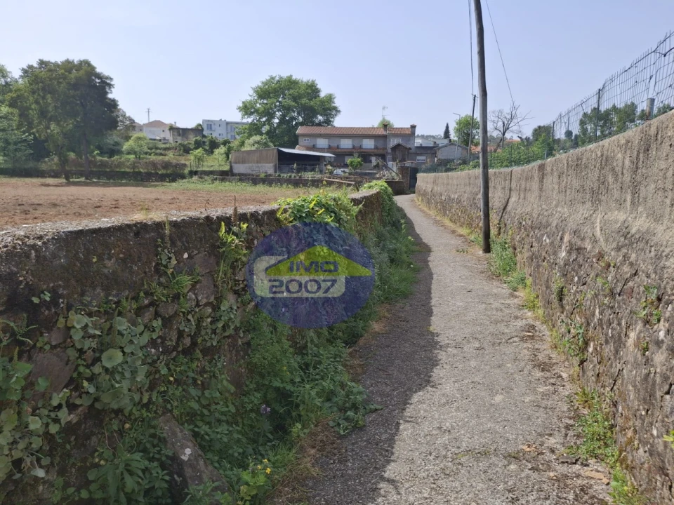 Terreno para Venda em Argoncilhe Foto 6