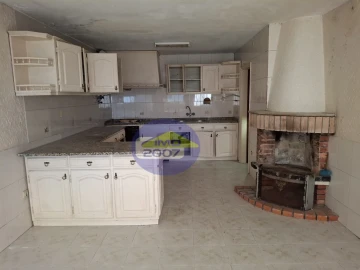 Moradia T3 para Venda em Mozelos