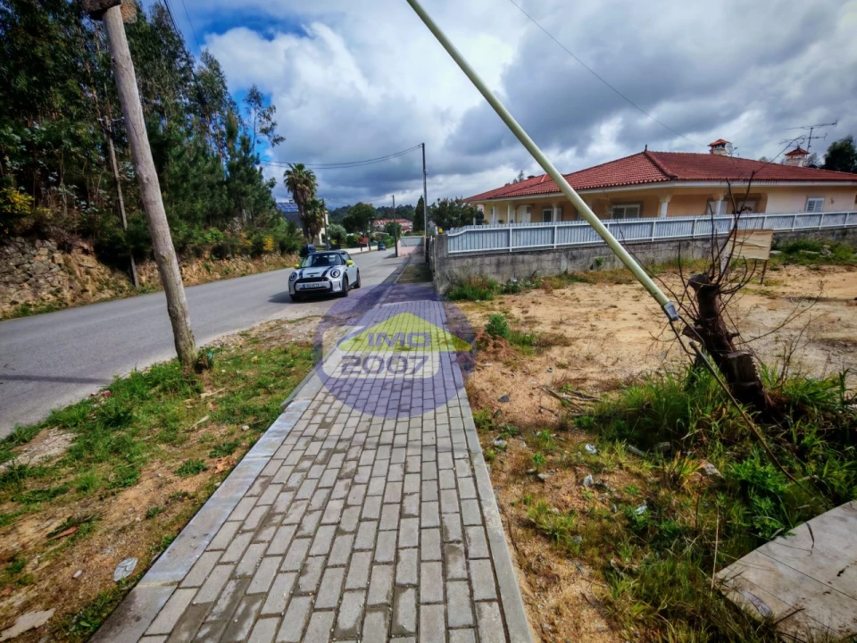 Terreno para Venda em Lobão, Gião, Louredo e Guisande Foto 9
