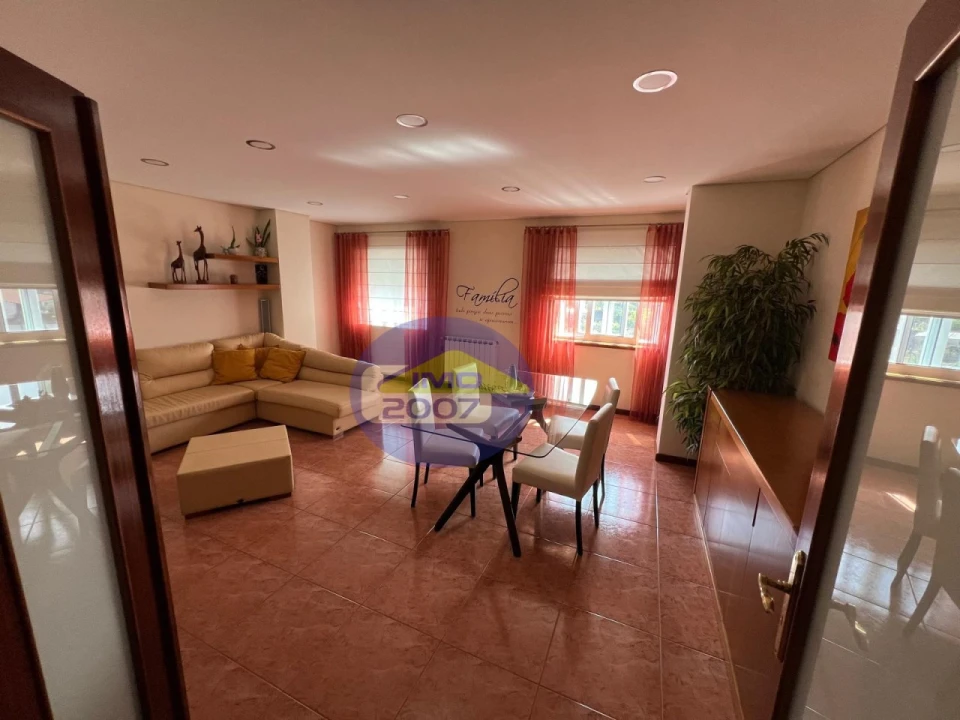 Apartamento T3 para Venda em Mozelos Foto 5