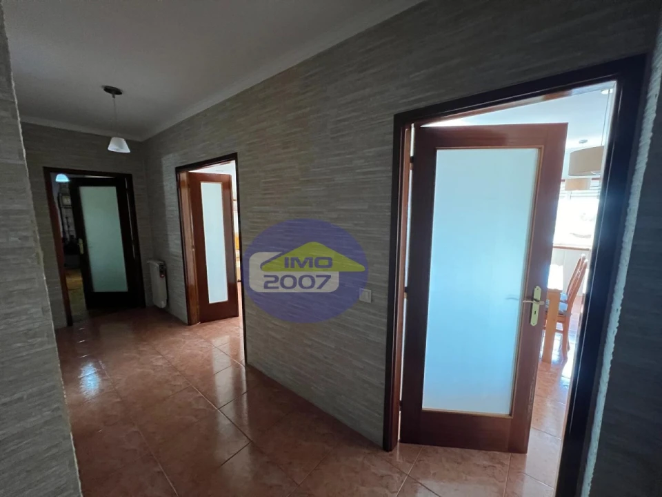 Apartamento T3 para Venda em Mozelos Foto 11
