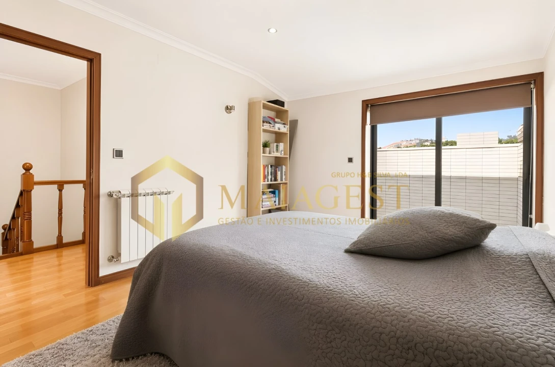 Apartamento T4 para Venda em Mafamude e Vilar do Paraíso Foto 17