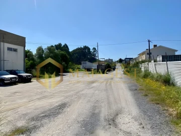 Armazém para Venda em Ermesinde