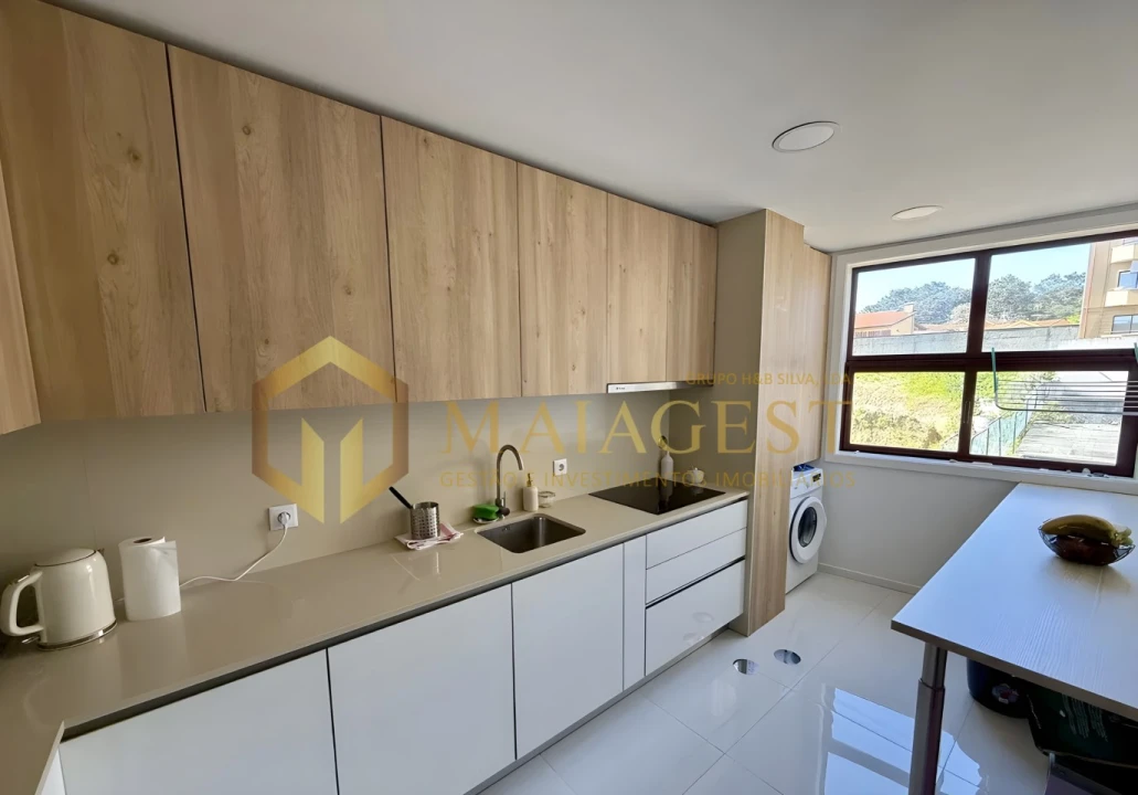 Apartamento T2 para Venda em Gulpilhares e Valadares Foto 1