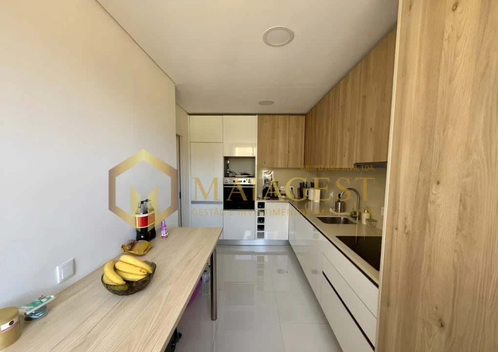 Apartamento T2 para Venda em Gulpilhares e Valadares Foto 6