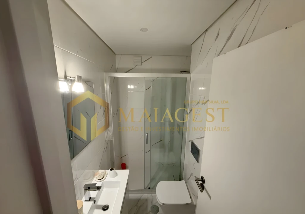 Apartamento T2 para Venda em Gulpilhares e Valadares Foto 9