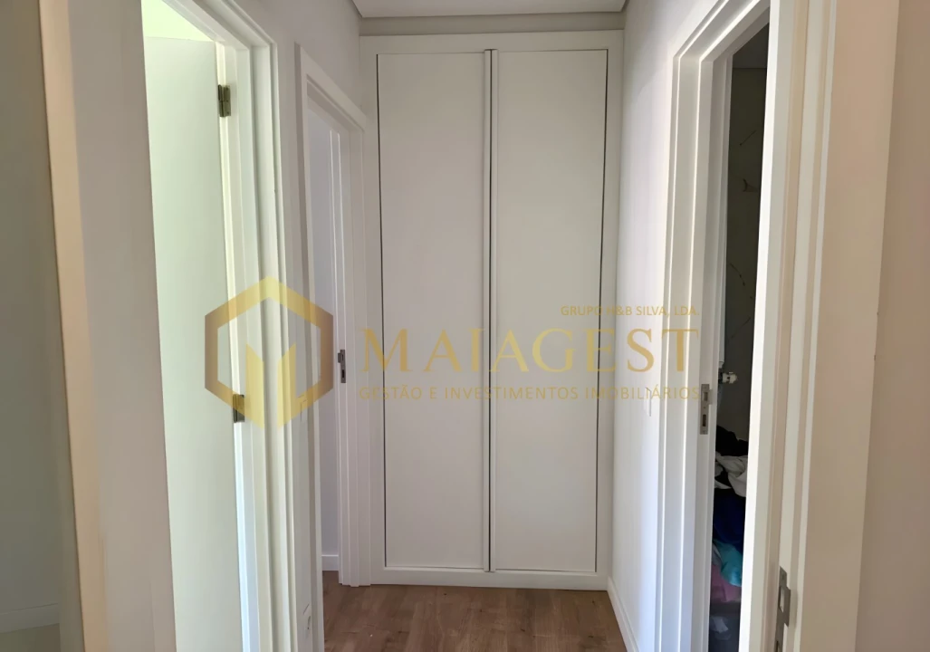 Apartamento T2 para Venda em Gulpilhares e Valadares Foto 11