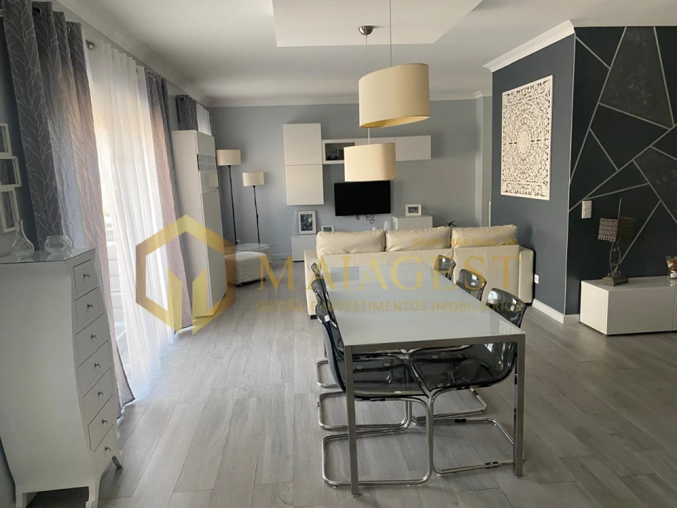 Apartamento T2 para Arrendamento em São Mamede de Infesta e Senhora da Hora Foto 14