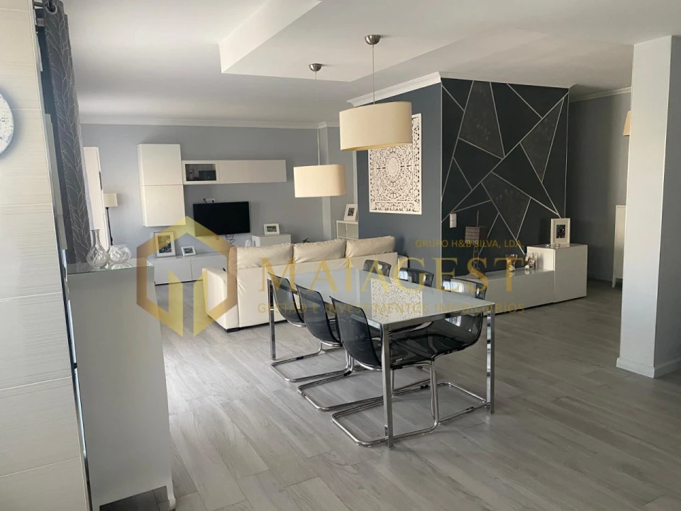 Apartamento T2 para Arrendamento em São Mamede de Infesta e Senhora da Hora Foto 17