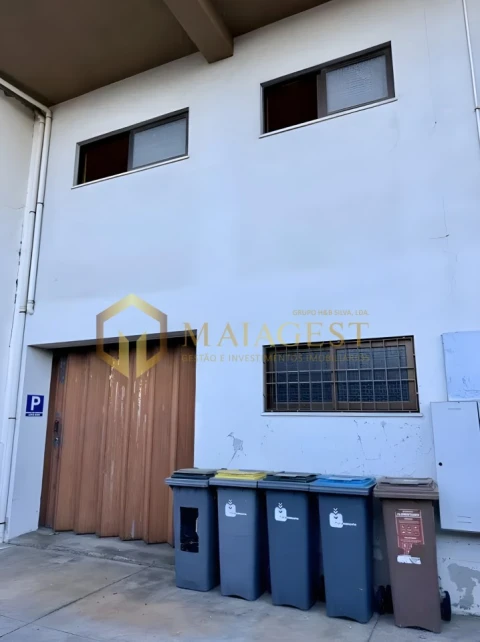 Loja para Venda em Cidade da Maia