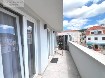 Apartamento T2 para Venda em Sesimbra (Santiago)