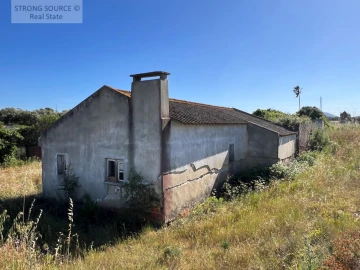 Moradia T2 para Venda em Setubal (São Sebastião)