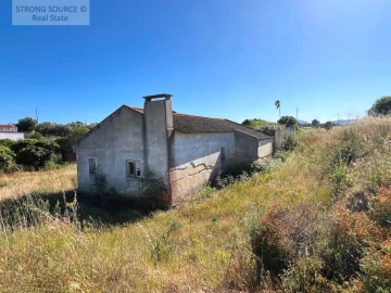 Moradia T2 para Venda em Setubal (São Sebastião)