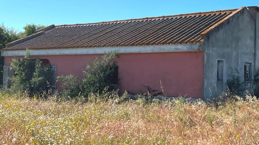 Moradia T2 para Venda em Setubal (São Sebastião)